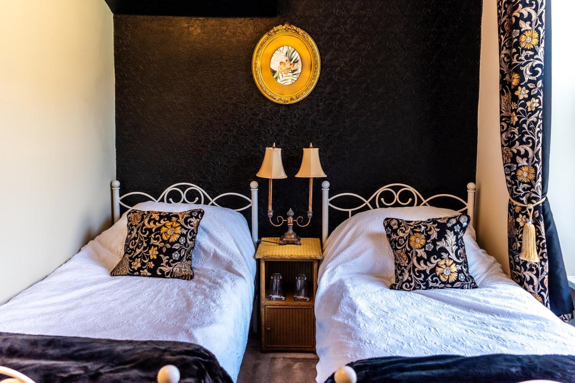 Hotel Mulberry House Llandudno Esterno foto